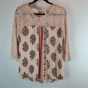 Xhilaration Boho Top with Crochet Lace Bodice & Sleeves Size L